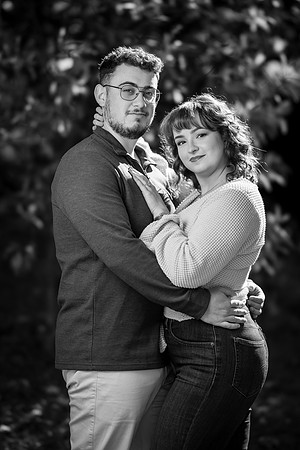 Dasha & Dominic Engagement Portraits-31