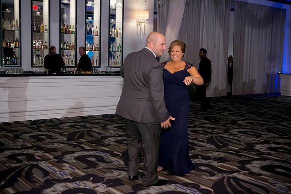 Nicole & Mike Wedding-714