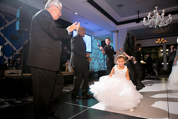 Nicole & Mike Wedding-1000
