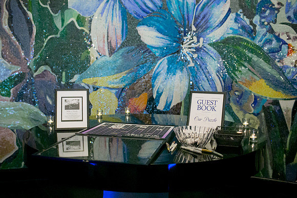Nicole & Mike Wedding-585