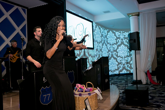 Nicole & Mike Wedding-1122