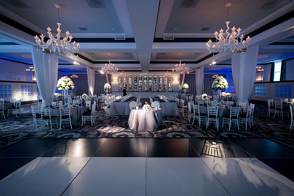 Nicole & Mike Wedding-677