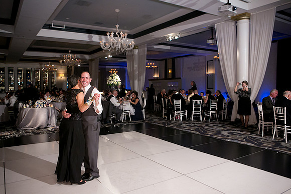 Nicole & Mike Wedding-973