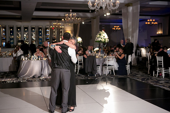 Nicole & Mike Wedding-982
