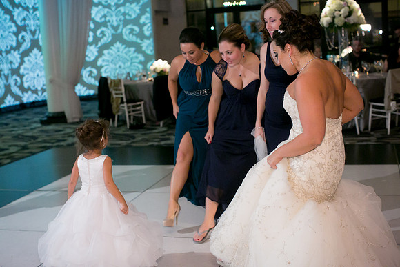 Nicole & Mike Wedding-1039