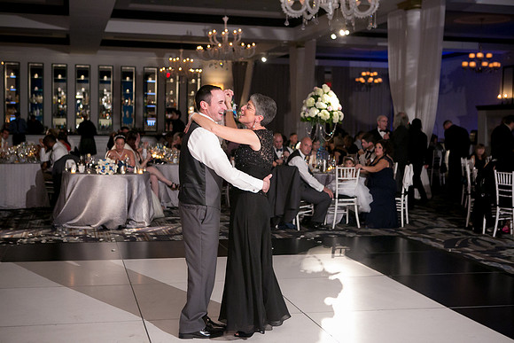 Nicole & Mike Wedding-977