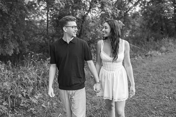 Claire & Evan Engagement Portraits-10-2