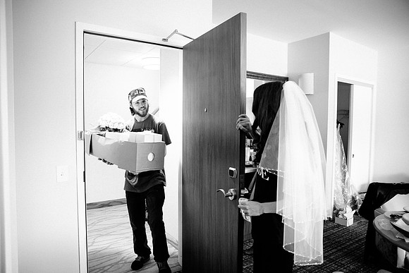 Katie & Geoff Wedding Images-004