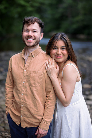 Stef & Nick - engagement portrait-95