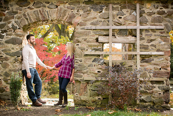 Mary & Victor - Engagement Portraits -095