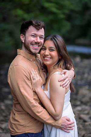 Stef & Nick - engagement portrait-86