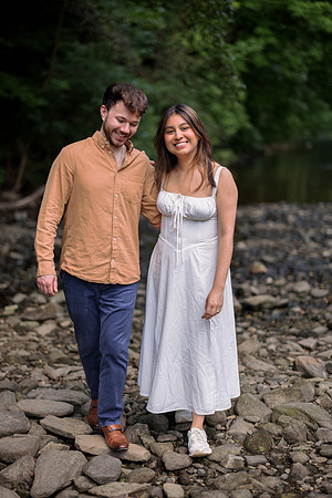 Stef & Nick - engagement portrait-64